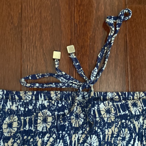 Blue Patterned Flowy Boho Shorts - Picture 6 of 10